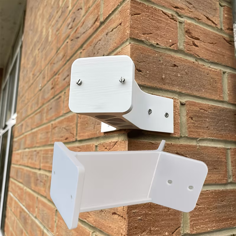 Zewnętrzny uchwyt narożny do k – Eufy Camera E220 recenzja i cena